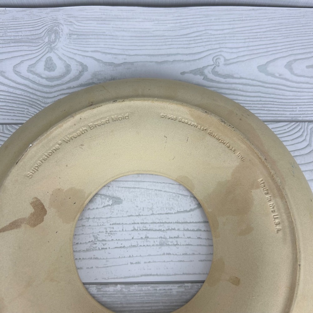 Superstone Sassafras Enterprises Wreath Bread Mold Made In USA 10.5" - Picture 6 of 11